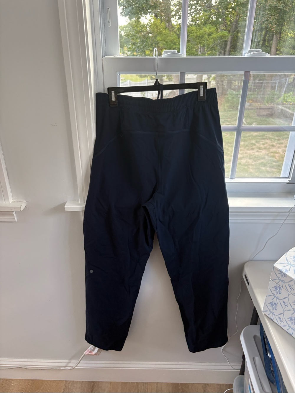 Women's navy blue lululemon pants